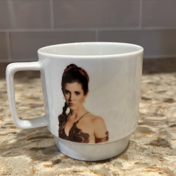 Star Wars dishwasher & microwave safe collector’s edition 3 coffee cups in total - Picture 2 of 9